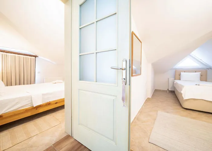 Dedeminn Marina House Apartman